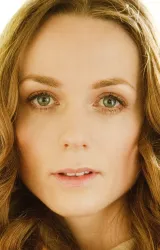 Керри Кондон