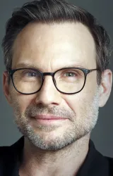 Кристиан Слэйтер