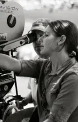 Тара Николь Вейр